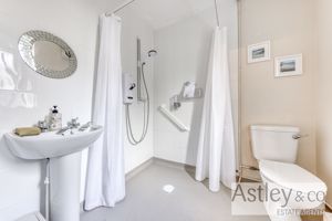 wet room- click for photo gallery